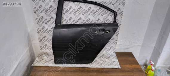 TOYOTA COROLLA 2019 2025 SOL ARKA KAPI ÇIKMA ORJİNAL