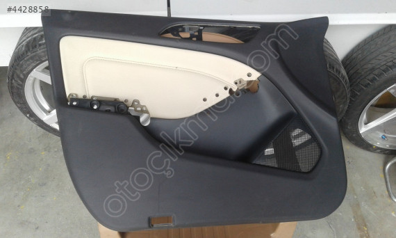 MERCEDES B160 B180 B200 W246 A246 SOL ÖN KAPI DÖŞEMESİ