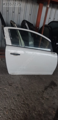 OPEL CORSA D SAĞ KAPI 3K GÜÇMANLAR