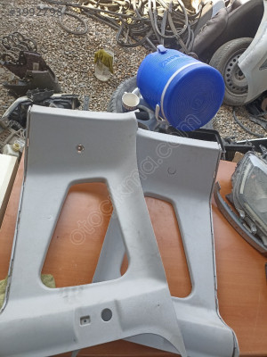 Fiat Fiorino Arka Sağ Ve Sol Cam Çerçeve Bakaliti
