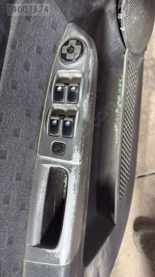 Hyundai Getz sol cam açma düğmesi 3000