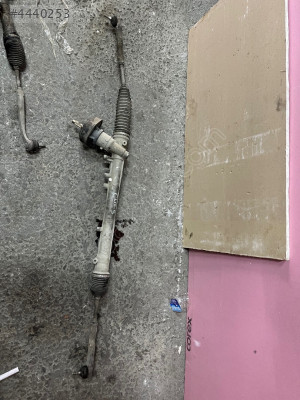 RENAULT CLIO 5 DİREKSİYON KUTUSU