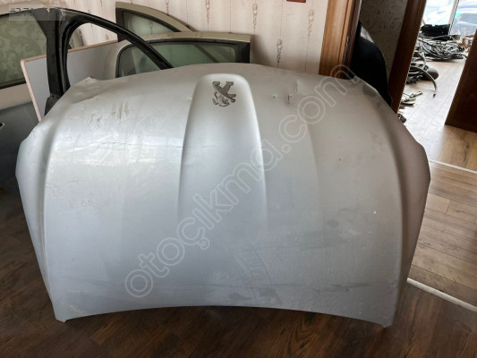 PEUGEOT  301   ÖN  KAPUT