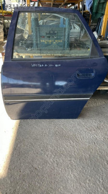 OPEL VECTRA A SOL ARKA KAPI