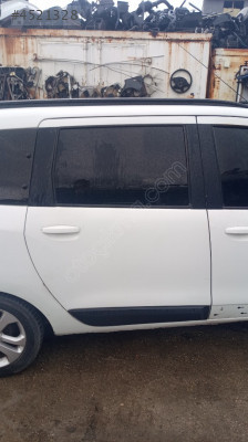 Dacia Lodgy sağ arka kapı