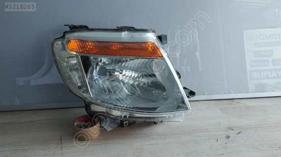 FORD RANGER SAĞ ÖN FAR ÇETİN OTOMOTİV
