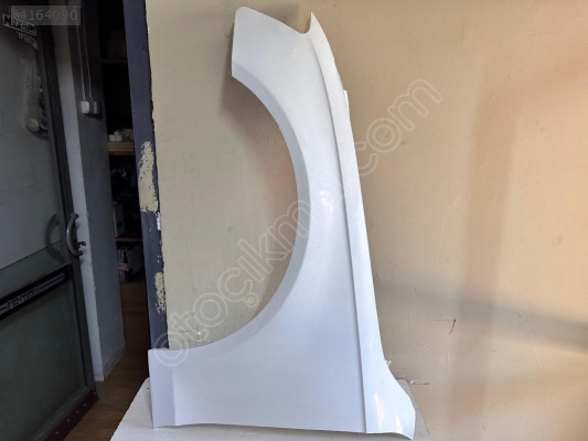 Audi A4 Sol Ön Çamurluk 2009-2012