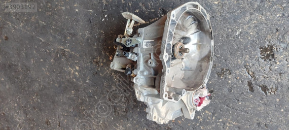 Ford Curier 6 ileri Manuel şanzıman