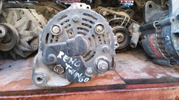 Renault twingo şarz dinamosu