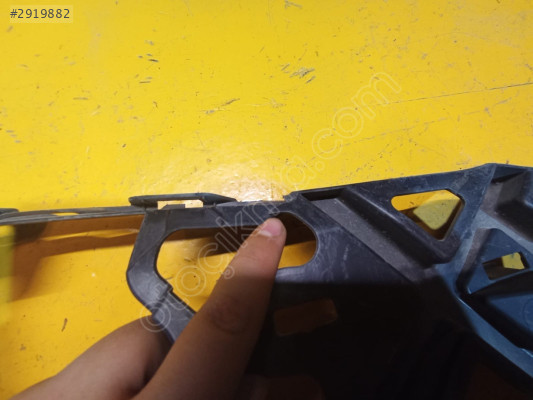 VW GOLF 7.5 / 17-20 ÖN TAMPON BRAKETI SOL 5G0807723F