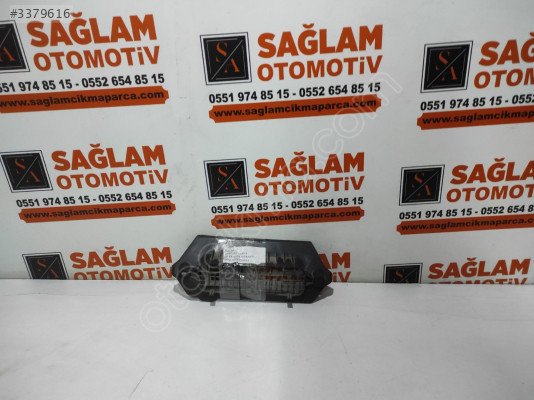 RENAULT CLİO-3 ÇIKMA HAVA GİRİŞ IZGARASI OEM; 8200838661