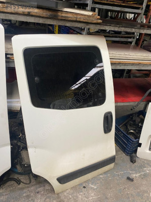 CITROEN NEMO SAG SURGULU KAPI MERT OTO