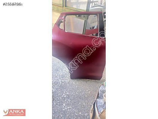 Nissan juke hatasız sağ arka kapı
