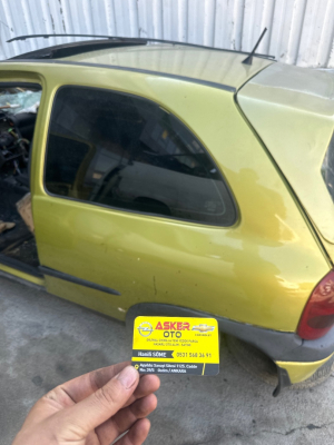 Corsa b sol arka çamurluk tek kapı