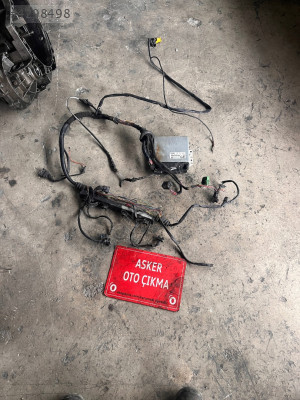 Opel Vectra A 2.0 motor beyni ve tesisatı