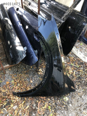 ÇIKMA AUDİ Q3 SOL ÖN ÇAMURLUK