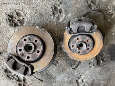 RENAULT KANGOO 3 FREN KALİPERİ ÖN