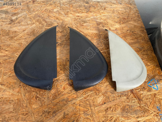 AUDİ A6 A7 TORPİDO SİGORTA KAPAĞI 4G0857085