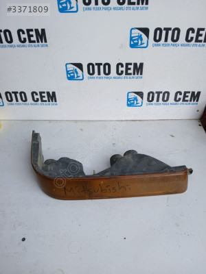 OTO CEM'DEN ÇIKMA MİTSUBİSHİ L300 SAĞ SİNYAL