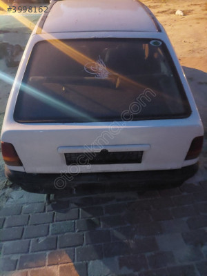 OPEL KADET BAGAJ KAPAGI ÇIKMA