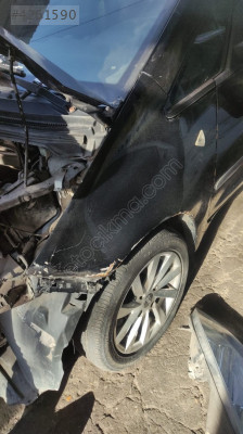 MİTSUBİSHİ COLT SOL ÖN ÇAMURLUK