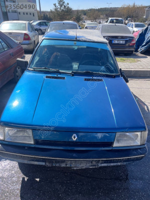 RENAULT R9 KOMPLE ÖN HATASIZ