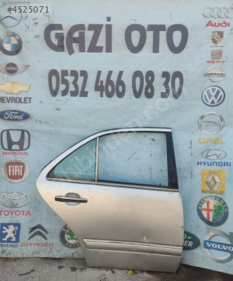 MERCEDES-BENZ E SERİSİ W210 SAĞ ARKA KAPI DOLU