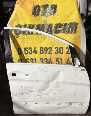 MERCEDES B SERİSİ W245 SAĞ ÖN KAPI