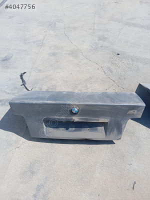 BMW E36 BAGAJ KAPAĞI OTO FEDAİ