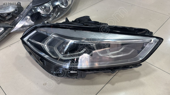 BMW 1 SERİ F40 LED SAĞ FAR 90177956AB04