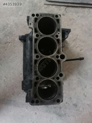 AUDİ A4 1.9 TDİ AFN AVG 110 LUK BOŞ BLOK ÇIKMA ORJİNAL PARÇA