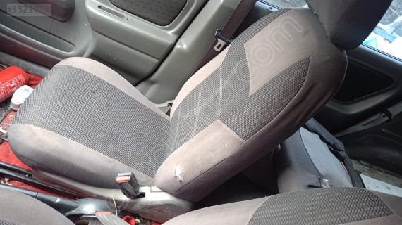 suzuki alto sağ ön koltuk