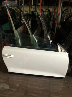 ÇIKMA VOLKSWAGEN SCİROCCO SAĞ ÖN KAPI
