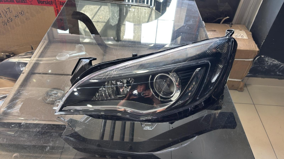 OPEL ASTRA J XENON SOL FAR 1ZT010012-412