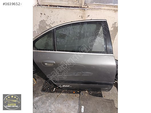 PEUGEOT 607 SAĞ ARKA KAPI