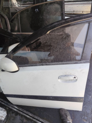 Kia Rio 2005 - 2011 Hatchback Sol Ön Kapı