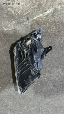 2005-2010 FORD FOCUS 21.6 DİZEL DV6 ÖN SOL FAR