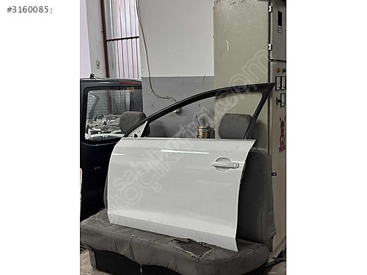 Volkswagen Jetta Sol Ön Kapı Hatasız Çıkma Orijinal