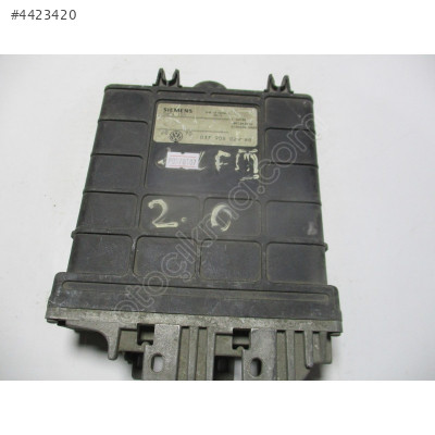 Volkswagen Golf 2.0 Motor Beyni 5WP4158 037906024AG