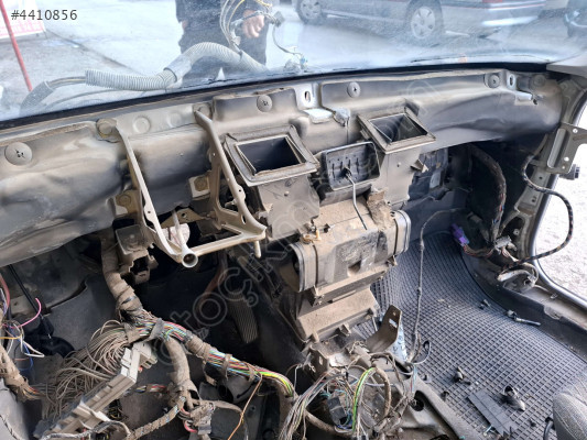 ÖZMEN OPEL ASTRA F ÇIKMA KALORİFER KUTUSU KAZANI