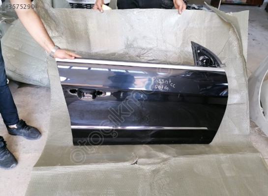 VW CC SİYAH SAĞ ÖN KAPI ORJINAL HATASIZ BOYASIZ