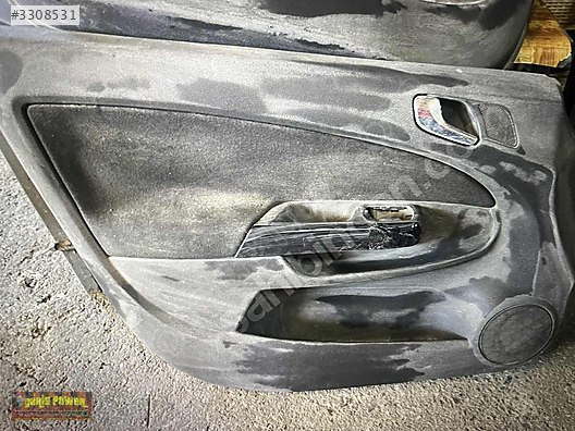Opel cora d kapı kartonu