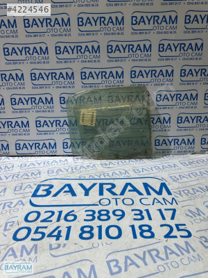 MERCEDES C CLASS W202 ARKA KAPI CAMI SAĞ