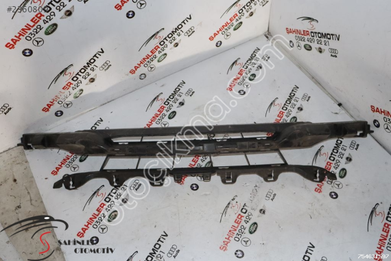 BMW 3 SERİSİ F30 ÖN TAMPON ORTA IZGARA 51117263478