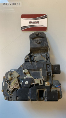 3B1837015A passat b5 sol ön kapı kilidi