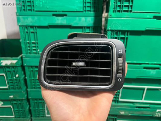 POLO SOL KALORİFER IZGARASI ORJİNAL 6RF819703C 10-15