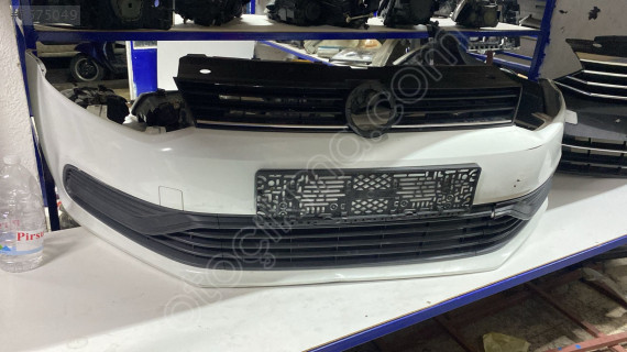 VOLKSWAGEN POLO MAKYAJLI KASA DOLU ÖN TAMPON ÇIKMA ORJİNAL