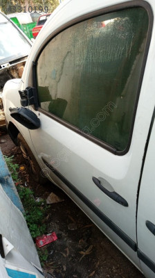 Renault Kangoo 3 Modeli İçin Sol Ön Kapı Çıkma Parçası