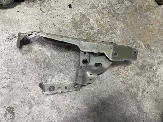 OPEL ASTRA H SAĞ FAR YUVA SACI ÇIKMA ORJİNAL 13237139 CANCAN OPEL