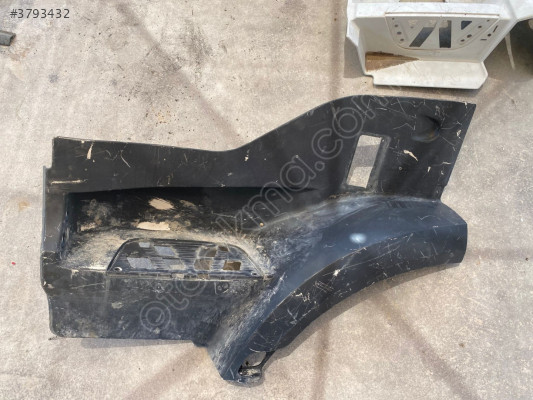MERCEDES AROCS SAĞ BASAMAK GÖVDESİ  A9616665301